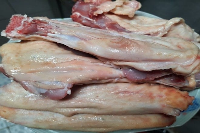 Sơ chế thịt vịt