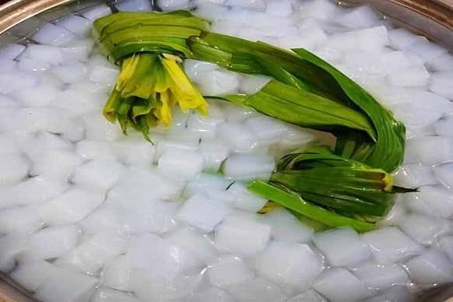 Thạch dừa lá dứa đường phèn