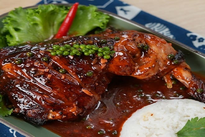 Đùi gà nướng sốt tiêu xanh