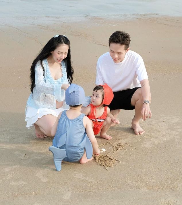 joyce pham7 1719084951793173575723